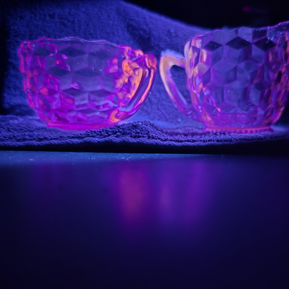 Pink Selenium Glass Cream And Sugar